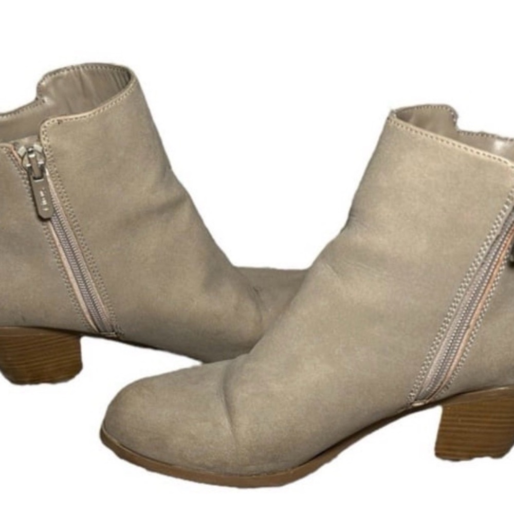 Circus by Sam Edelman Lennon Gray Fringe Ankle Booties Women’s 8